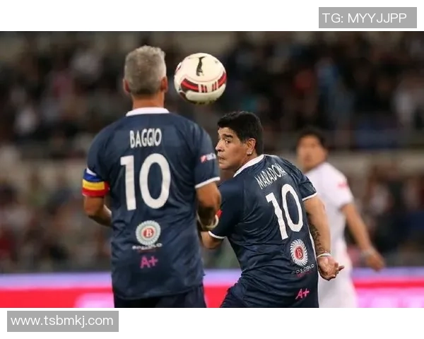 追忆足球传奇岁月众多明星老照片重温经典瞬间